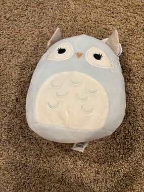 7 in Lizelno the Owl Squishmallow